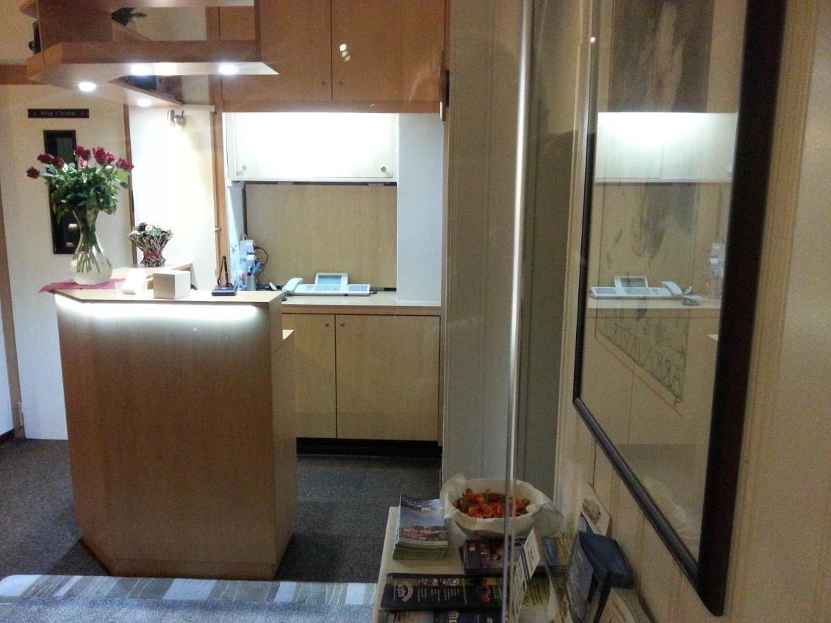 Ems-Hotel เอมเดน ภายนอก รูปภาพ